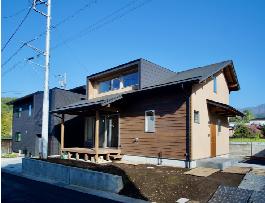 愛川の家